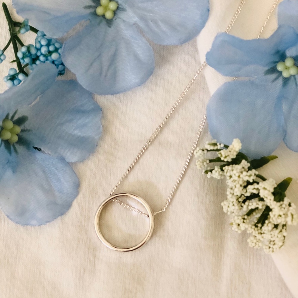✨The Amelia Necklace✨